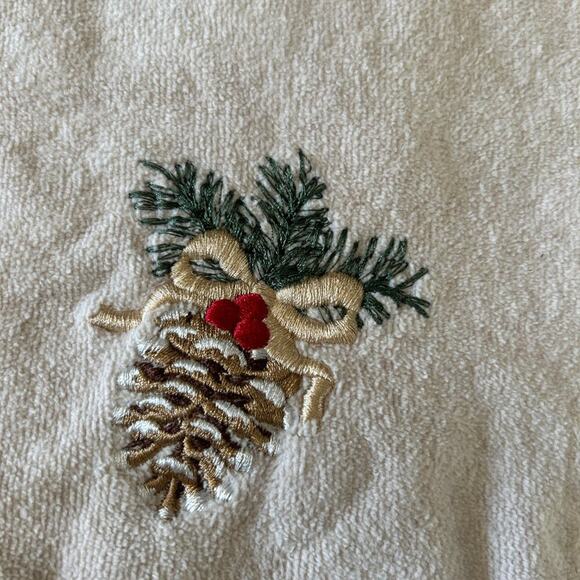 Holiday Kitchen Towels - Lot of 5 - Picture 4 of 6